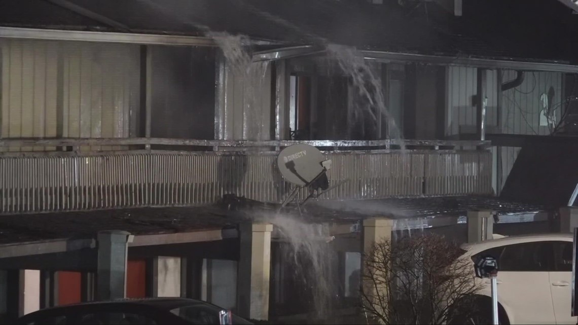 Timber Top apartment residents in Akron try to rebuild after fire - Vimarsana News