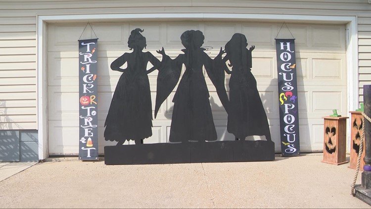 Lorain house pays tribute to Sanderson sisters of 'Hocus Pocus' with epic Halloween decorations