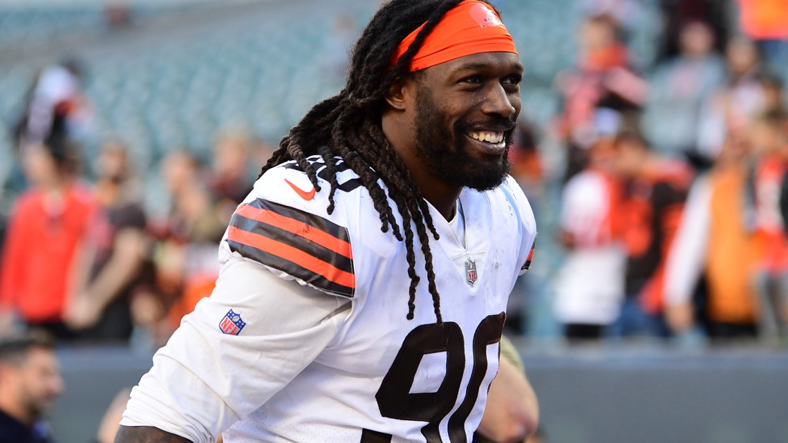 Jadeveon Clowney Will Reportedly Re-Sign With Browns