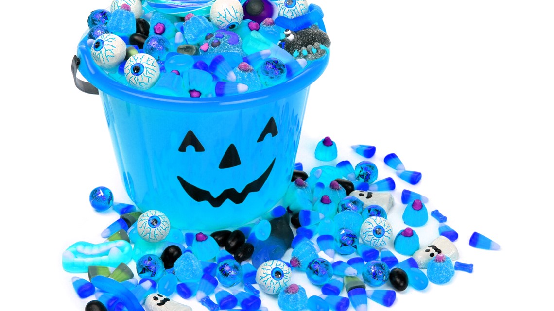 Do blue Halloween buckets signify trickortreaters with autism?