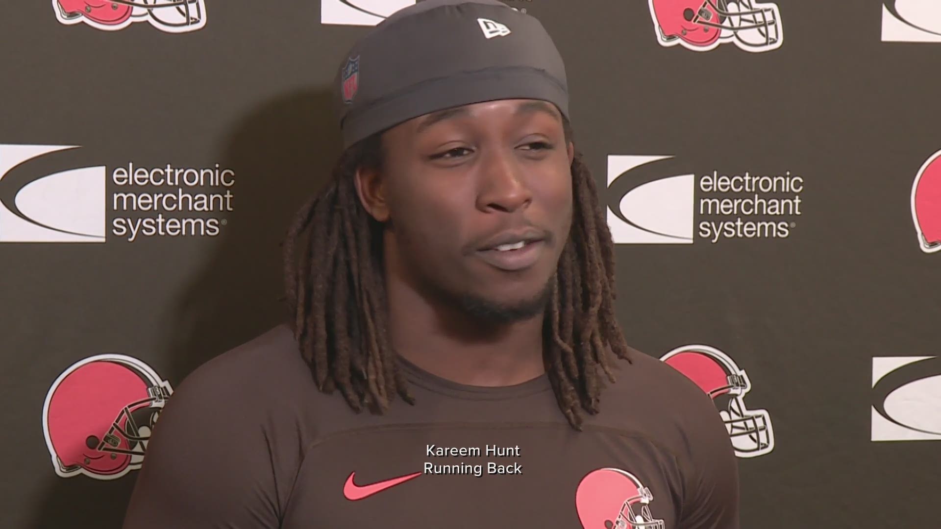 After nearly a yearlong lay-off, Willoughby South product Kareem Hunt will make his Browns debut on Sunday in his hometown.