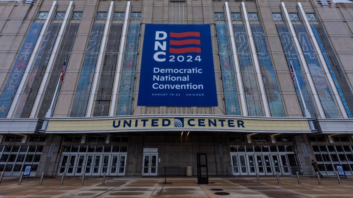 Thousands of activists expected in Chicago for Democratic convention to ...