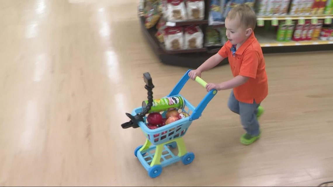 Old Enough: Putting 3-year-old kids to the test at the grocery store