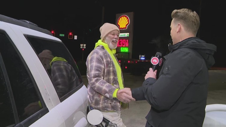 Surprising Northeast Ohio drivers with free $100 gas cards in North Olmsted