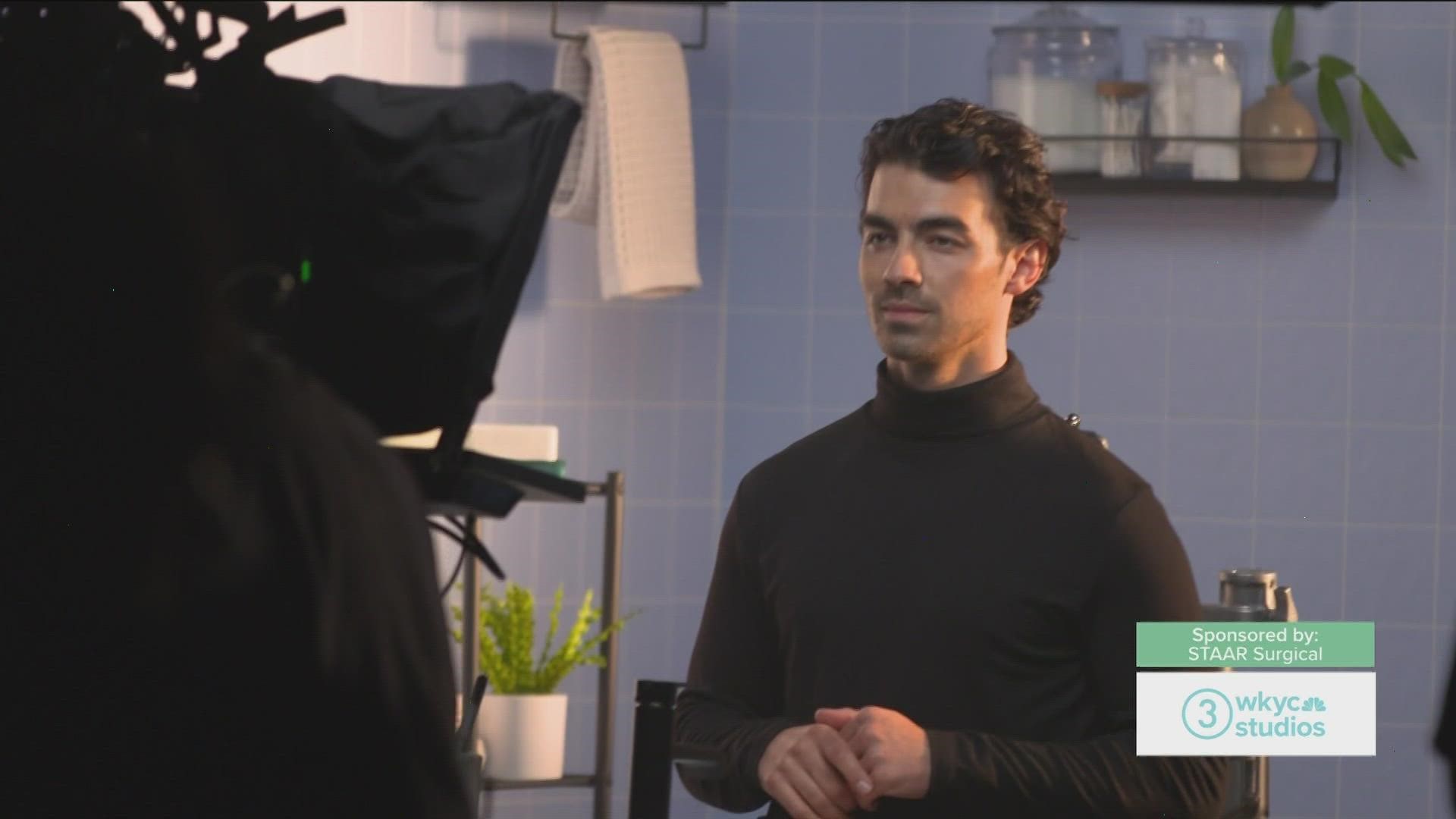 Joe Jonas talks about the eye procedure that has changed his life.