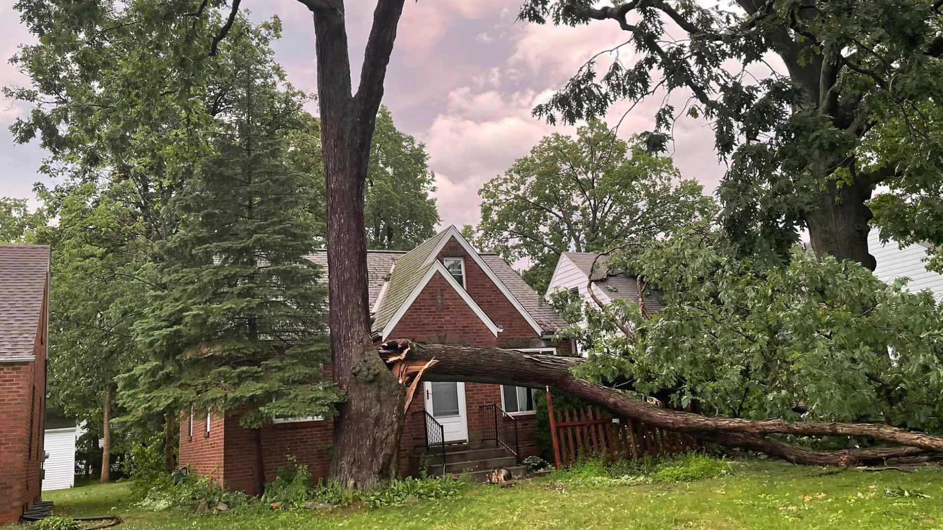 Severe Thunderstorm Watch For NE Ohio Through 11 P.m. | Wkyc.com