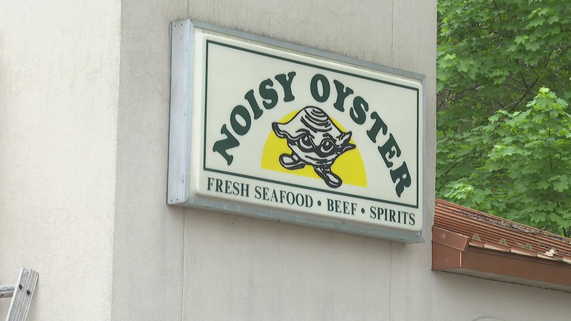 Canton man indicted in deadly shooting at Noisy Oyster Pub in Akron ...