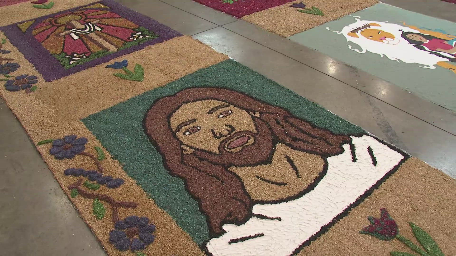 This is the 12th year La Sagrada Familia Parish has created alfombras de Semana Santa, or "Holy Week rugs," out of materials like sawdust, flour, sugar and food dye.