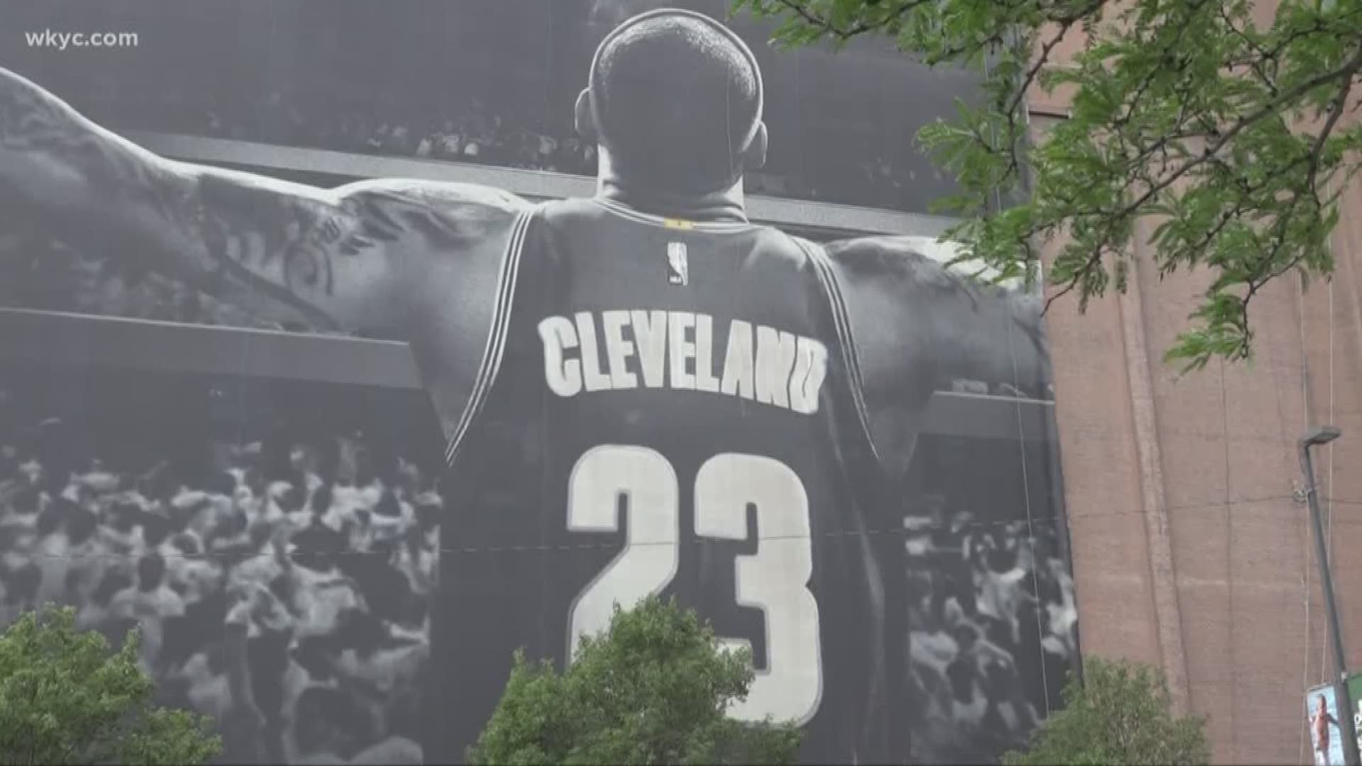LeBron James banner on its way down