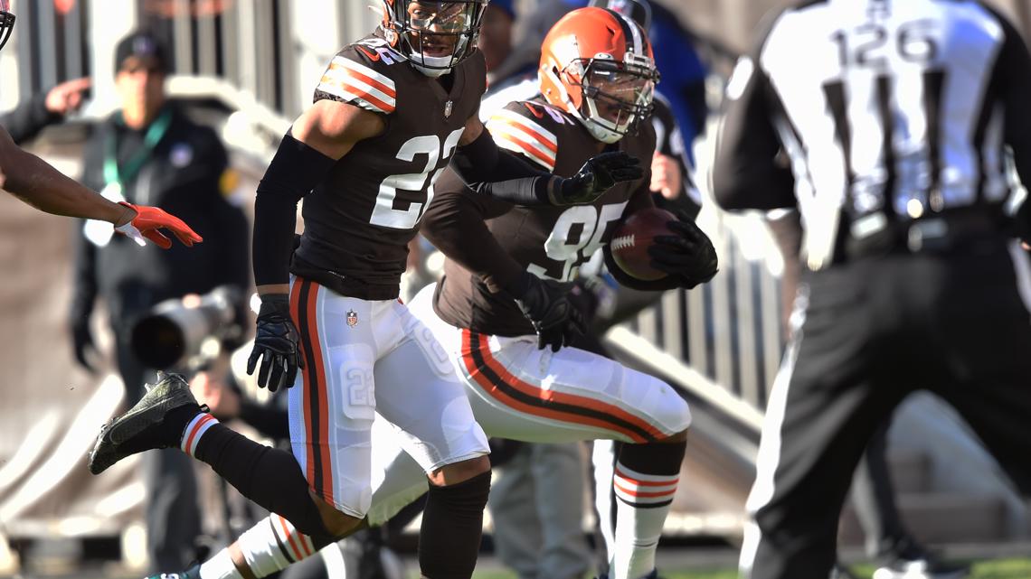 Myles Garrett surpasses Clay Matthews Jr. to become Browns all-time sack  leader