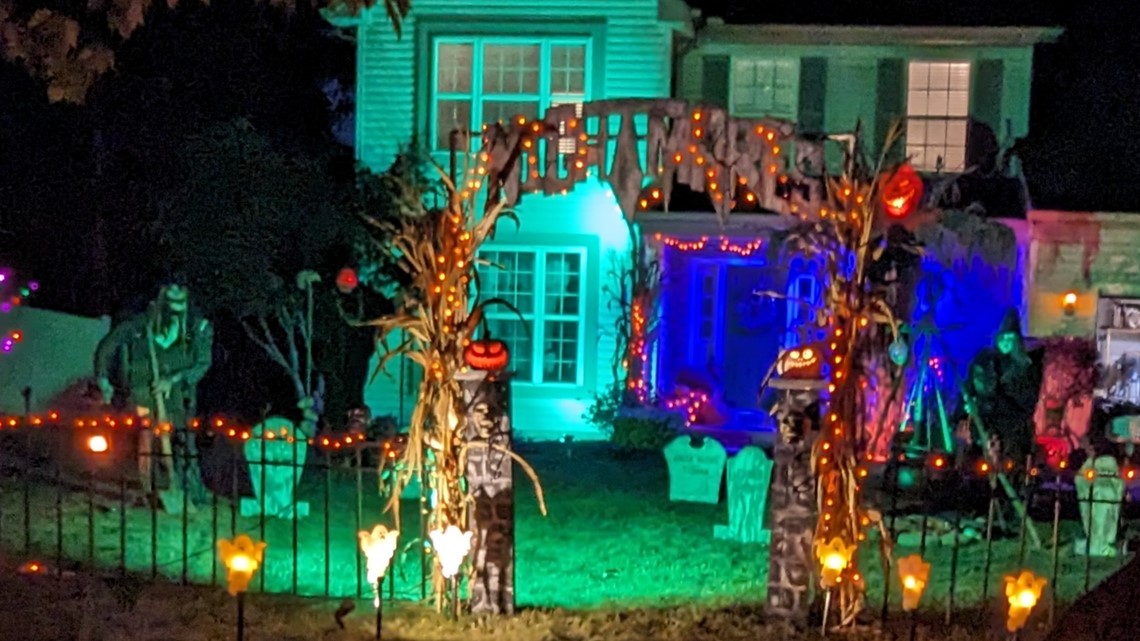 Where to see the best Halloween decorations in Northeast Ohio