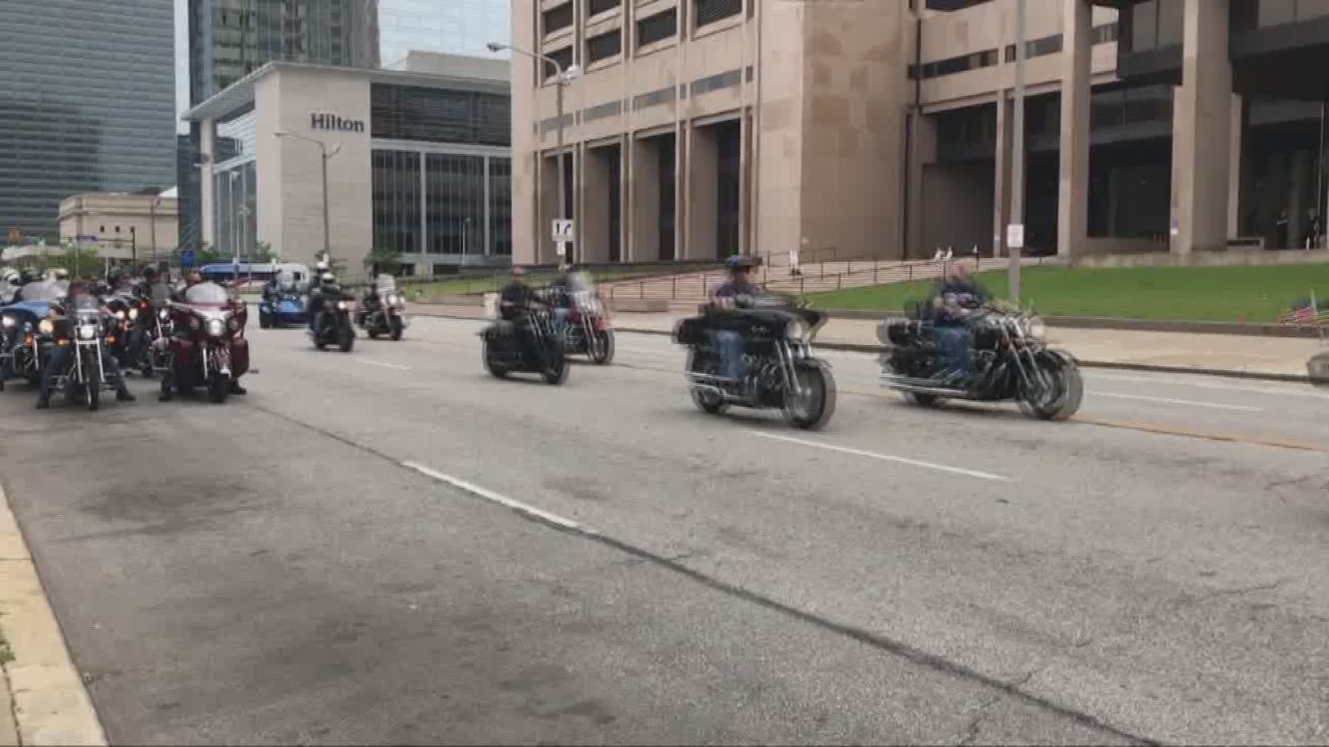 10th Annual Cops ride honors fallen officers