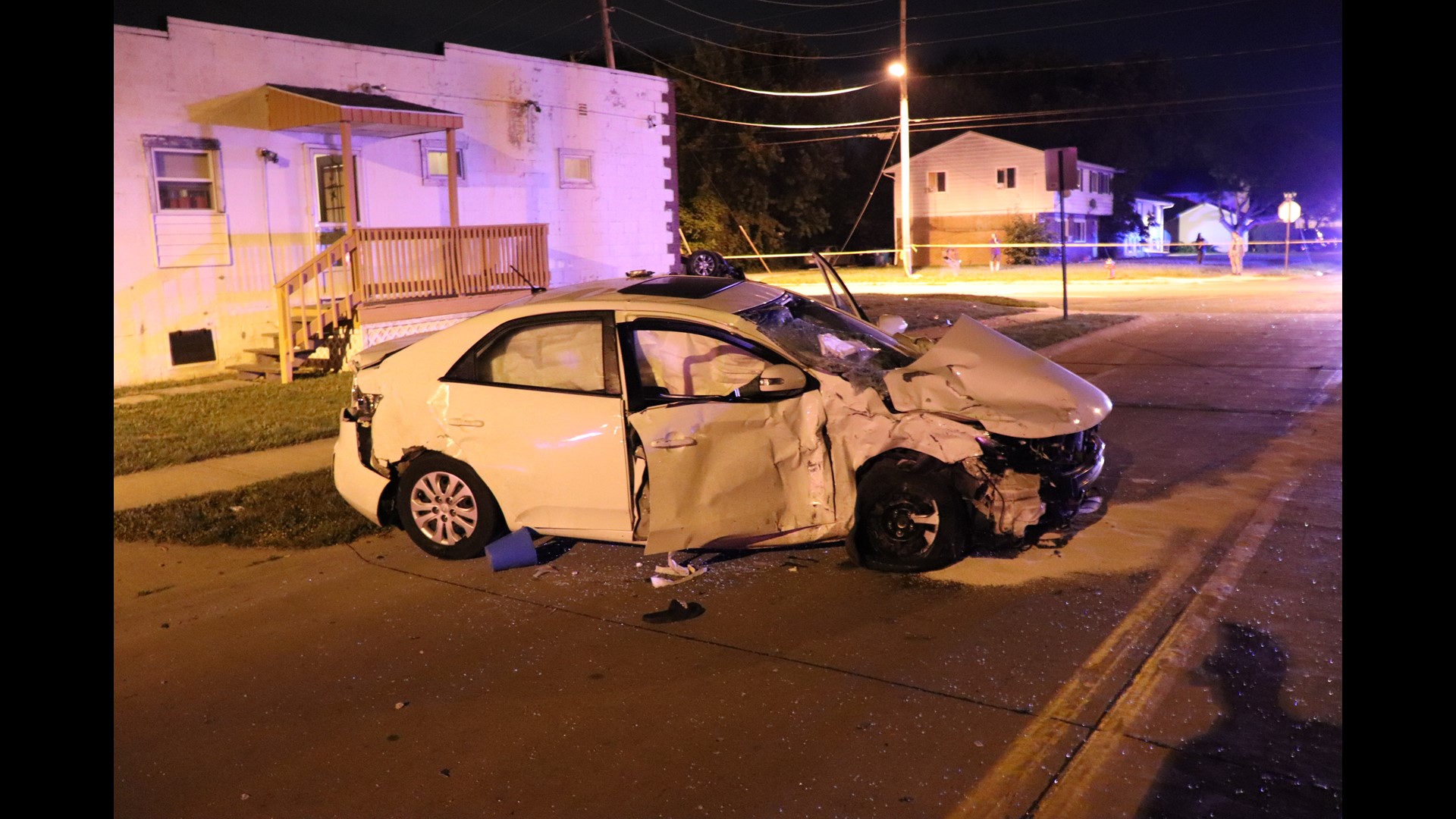 Hitskip crash kills unborn child, injures 3 others; Lorain Police searching for driver