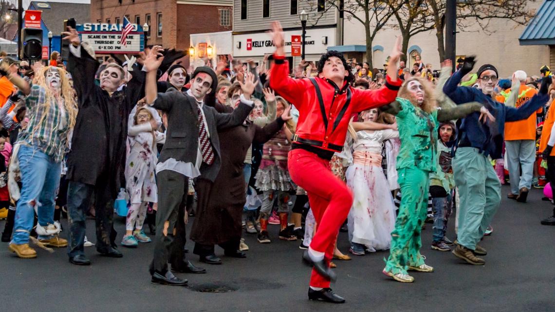 Thriller dance returns to Wadsworth for Scare On The Square event