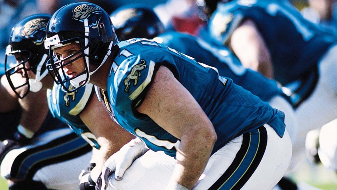 Tony Boselli becomes first Jaguars player in Pro Football Hall of