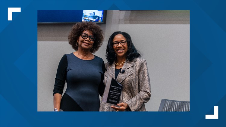 3News' Margaret Bernstein receives award at Kent State University for commitment to diversity
