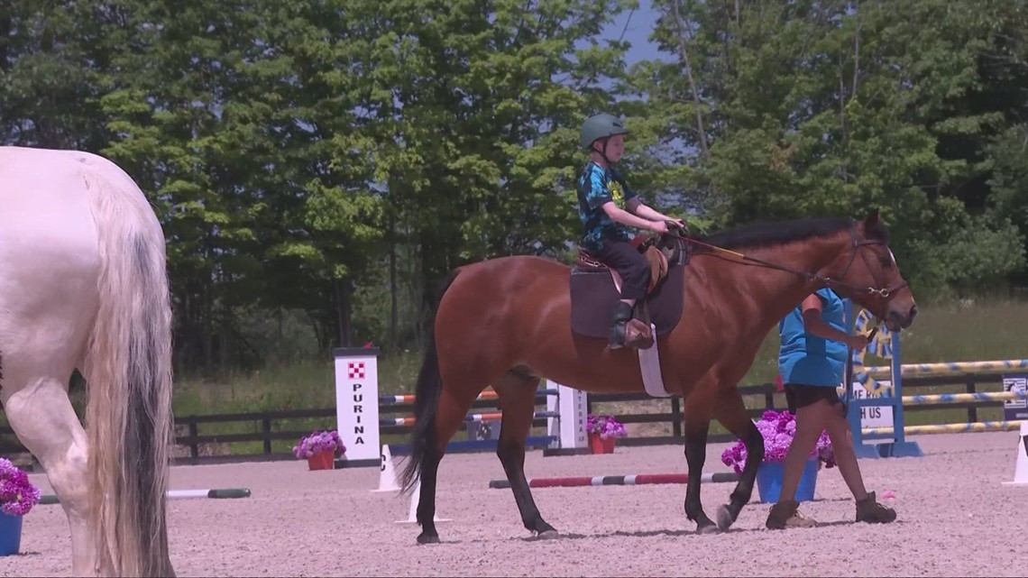 Chagrin Valley Farms hosts Riders with Disabilities horseshow | wkyc.com