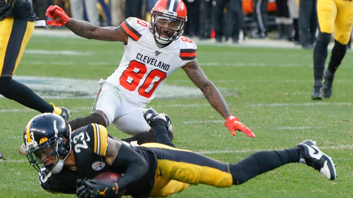 Cleveland Browns preseason game delayed by lightning