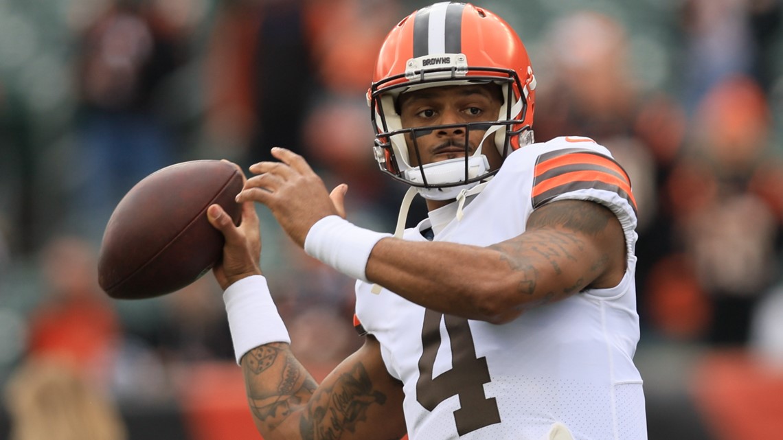 Browns vs. Texans game in weather delay due to high winds and hail in  Cleveland 