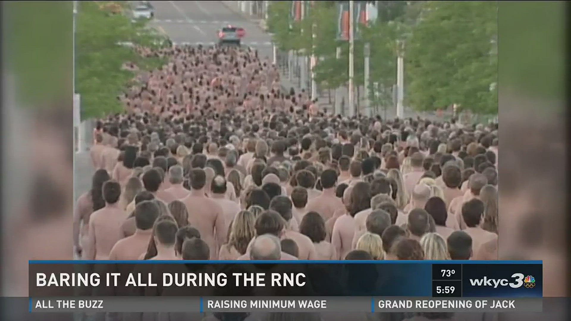 Spencer Tunick naked photoshoot for RNC