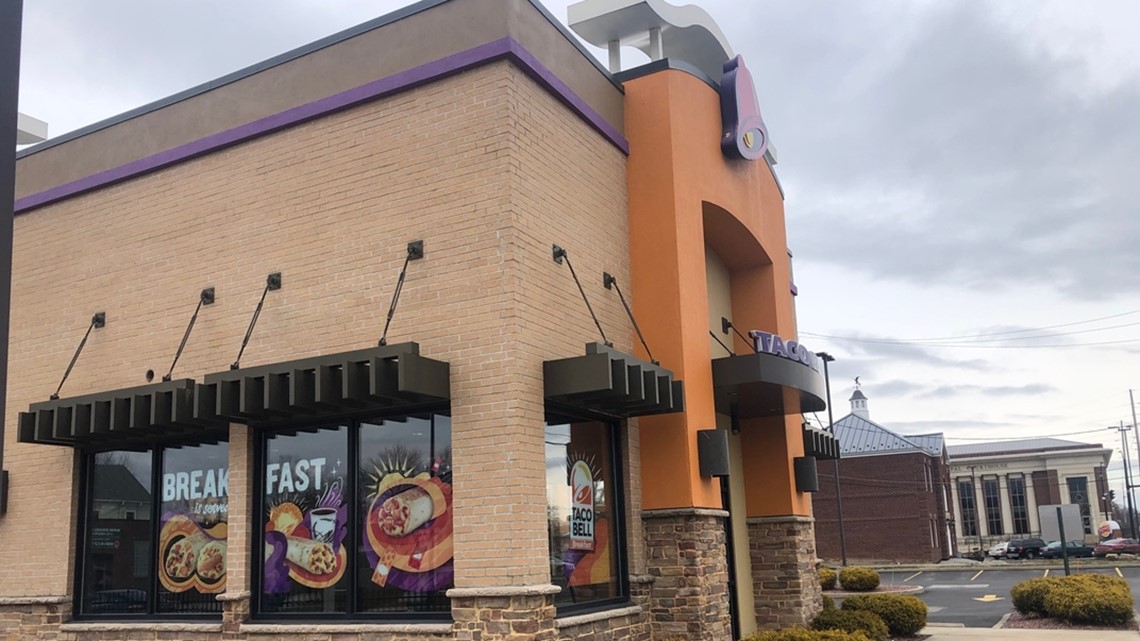 Elyria police Woman shot at TacoBell near drivethru