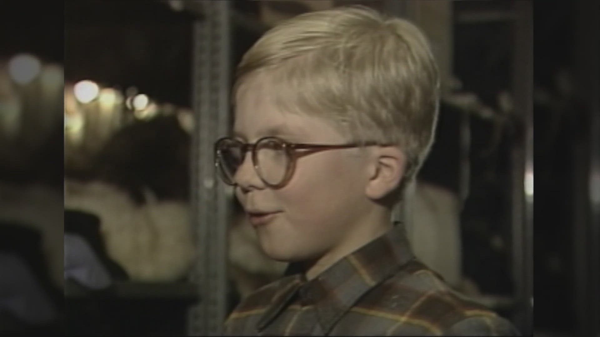 Leon Bibb walks us through the rare videotape showing the making of the holiday classic, 'A Christmas Story,' in Cleveland.