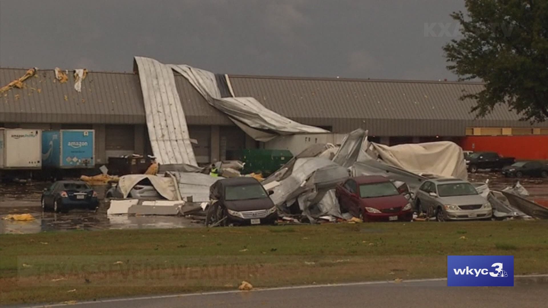 1 injured in Texas storms; small airplanes flip at airport