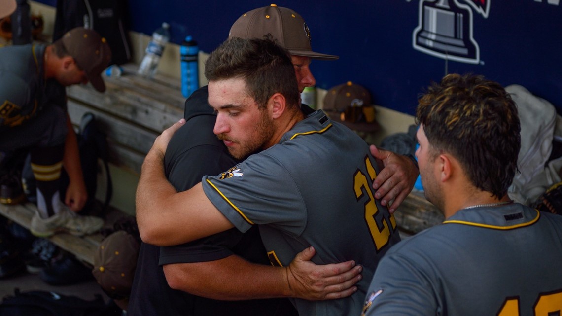 Baseball Upsets No. 3-Ranked Baldwin Wallace, 7-4 - Allegheny