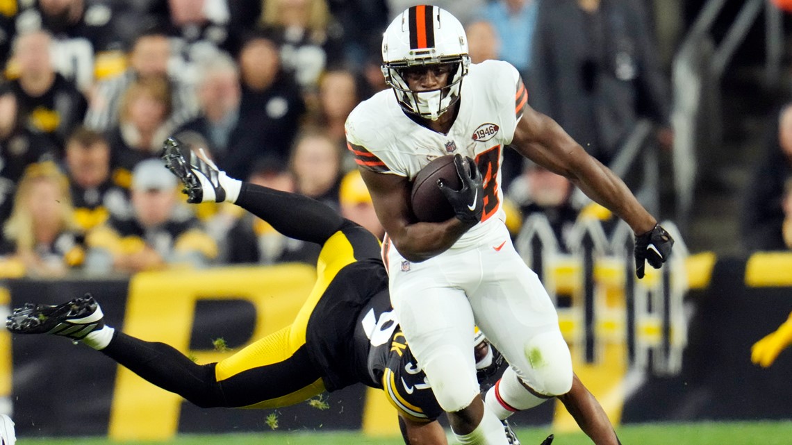 The Cleveland Browns can put the Pittsburgh Steelers in an early hole with  a win on Monday night