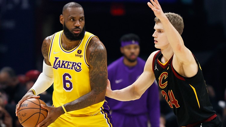 Danny Cunningham: Observations from LeBron James' 38-point performance vs. the Cleveland Cavaliers