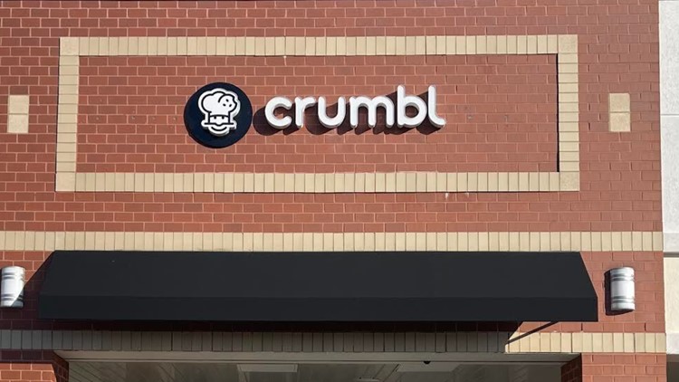 New Crumbl Cookies owned by Cleveland Cavaliers head coach JB Bickerstaff to open in Solon