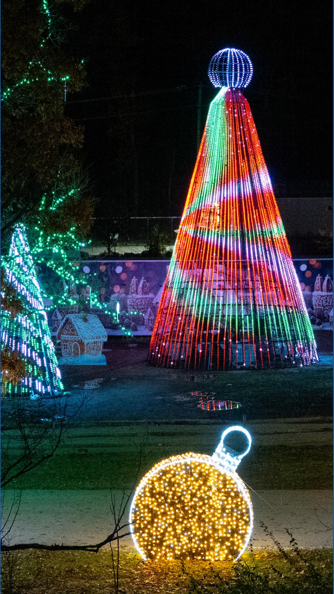 Wild Winter Lights returns to Cleveland Metroparks Zoo for 2025