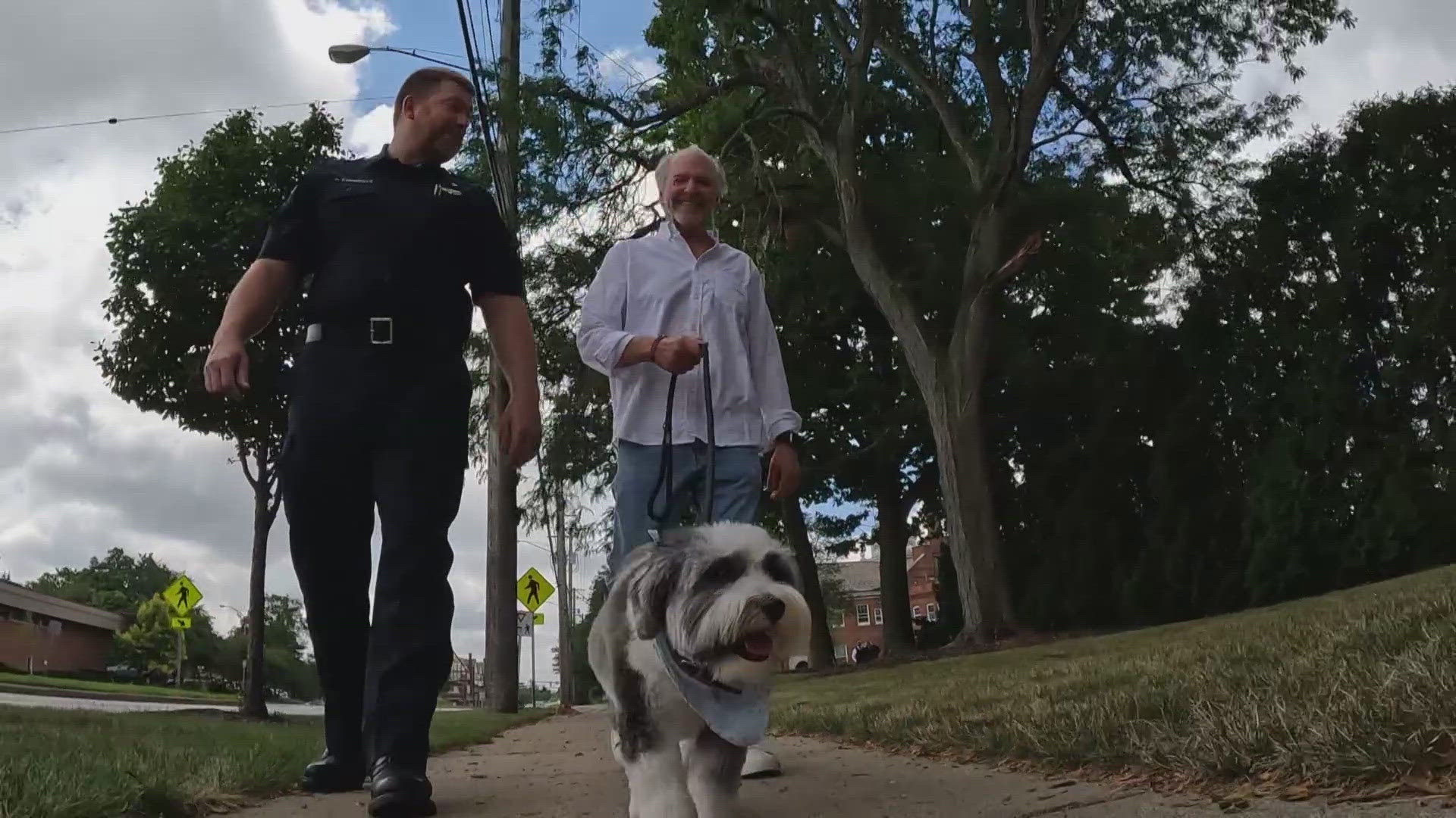 3News' Lindsay Buckingham shows us the moment two best friends were reunited, and the police work that made it possible.