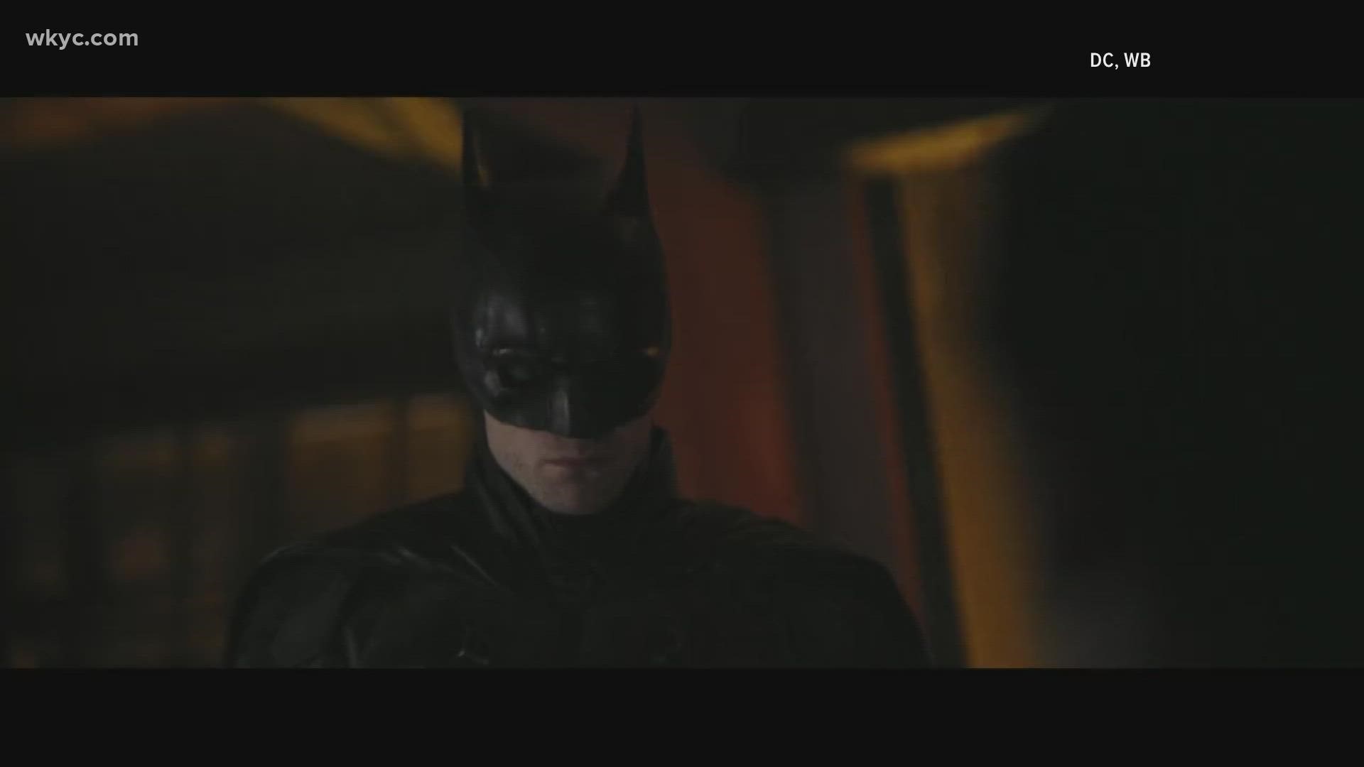 The movie stars Robert Pattinson as Batman and Zoey Kravitz as Catwoman.