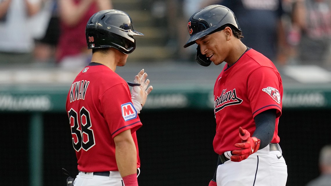 Bo Naylor's 2 HRs power Cleveland Guardians over KC Royals