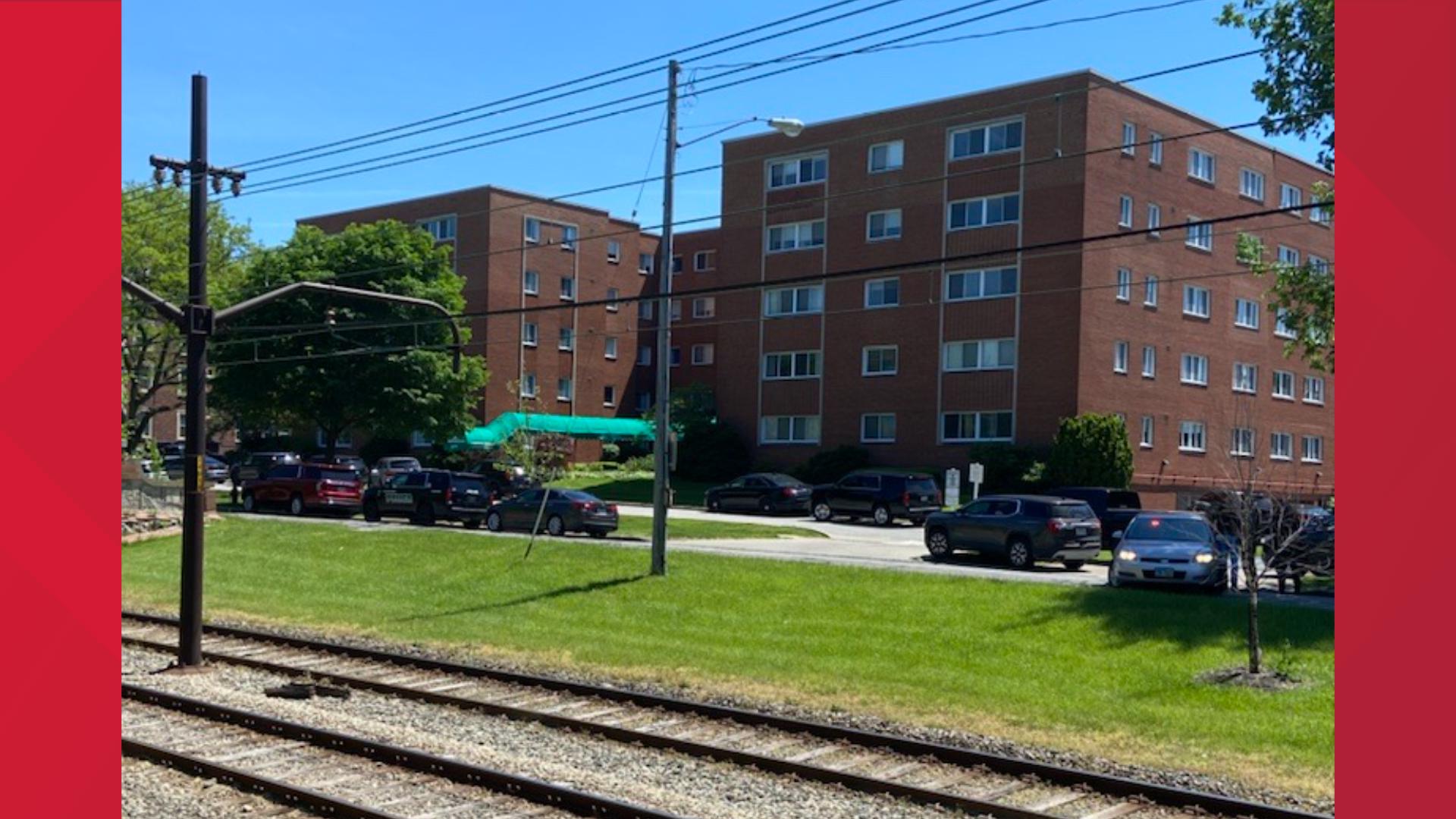Picture of Standoff in Shaker Heights apartment draws SWAT, police | wkyc.com