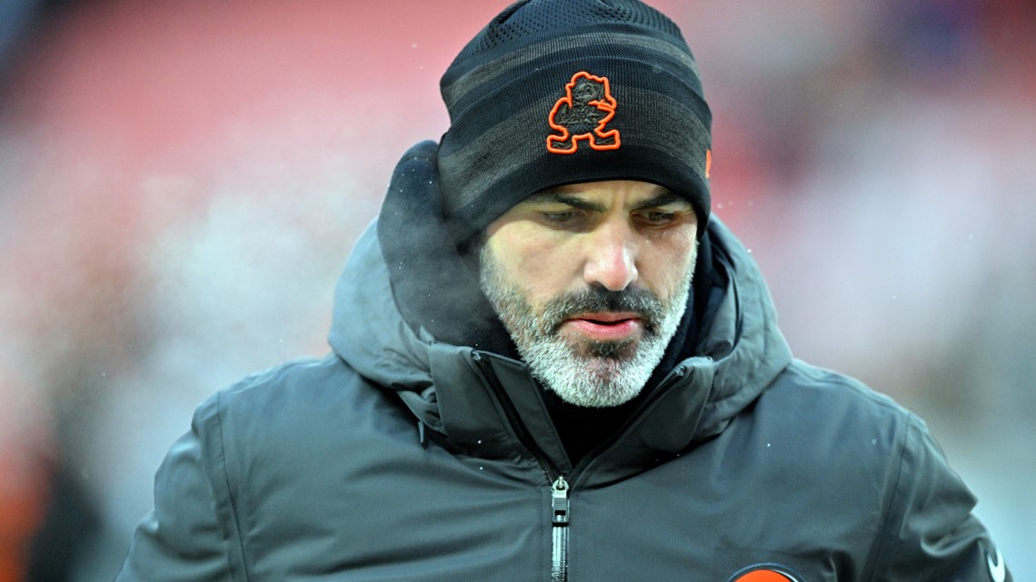 Cleveland Browns fans brave brutal cold for home finale on