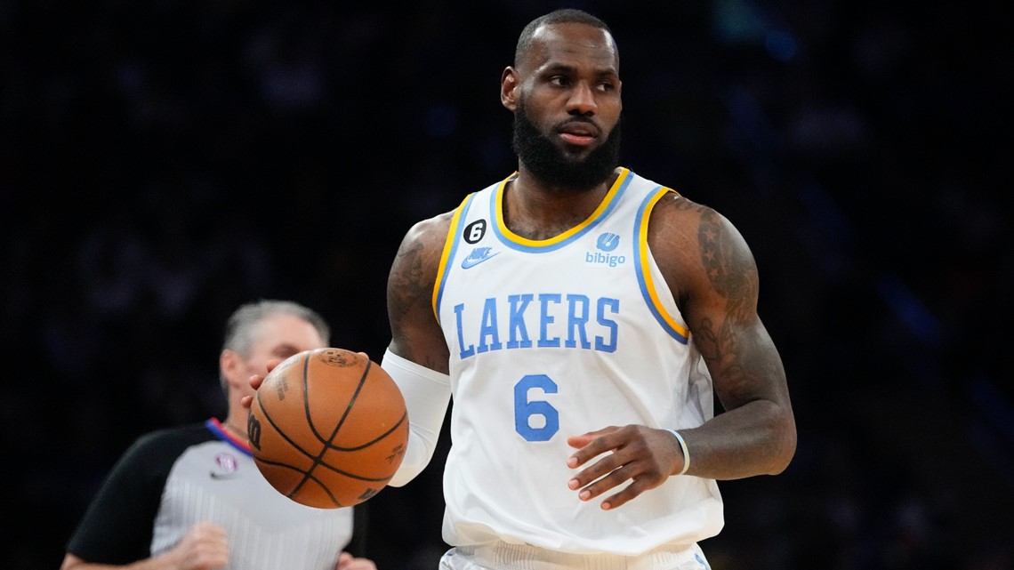 LeBron James scores 46 points in Lakers loss, moves closer to NBA's  all-time scoring record