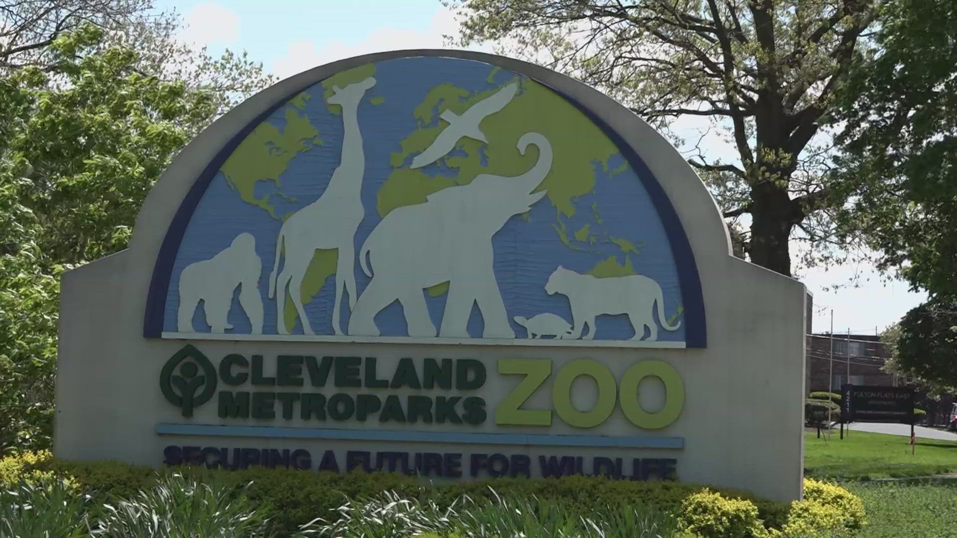 Multiple zoos across Ohio targeted by bomb threats and active shooter ...
