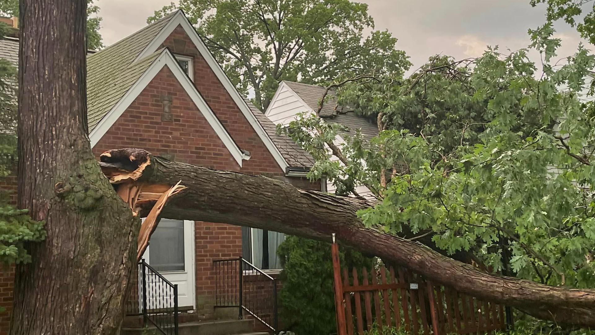 NE Ohio cleaning up on the day after severe storms strike area | wkyc.com