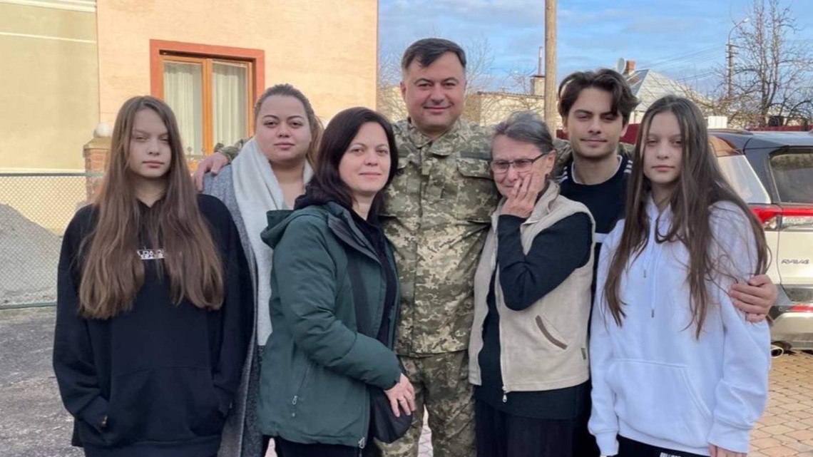 Northeast Ohio man worries for loved ones in Ukraine - Vimarsana News