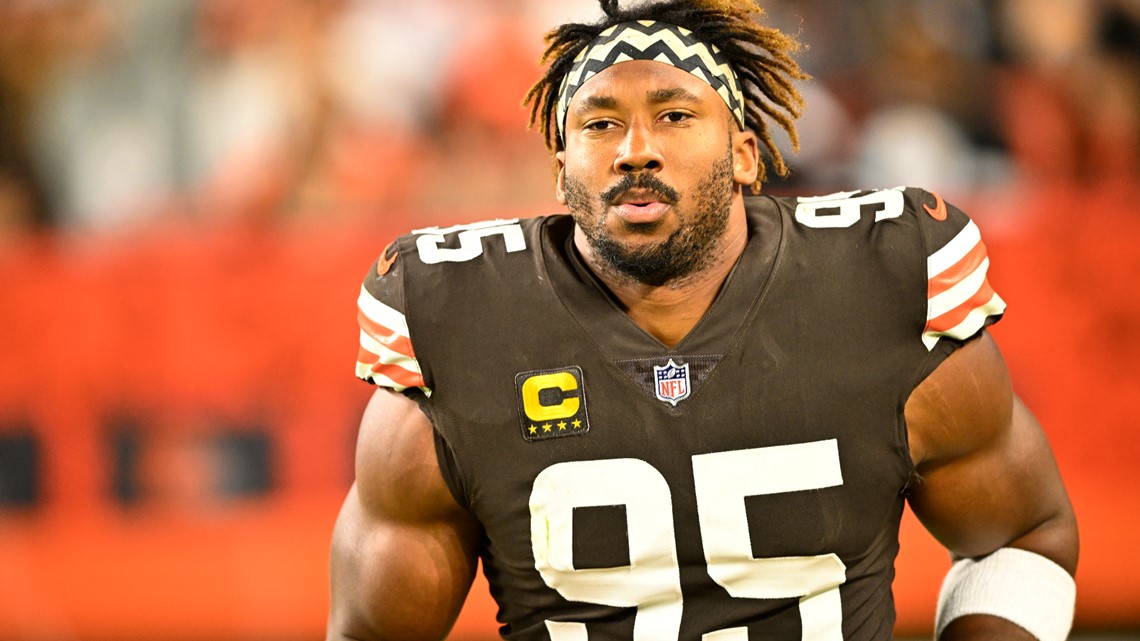 Browns' Myles Garrett comes through with critical safety against Colts