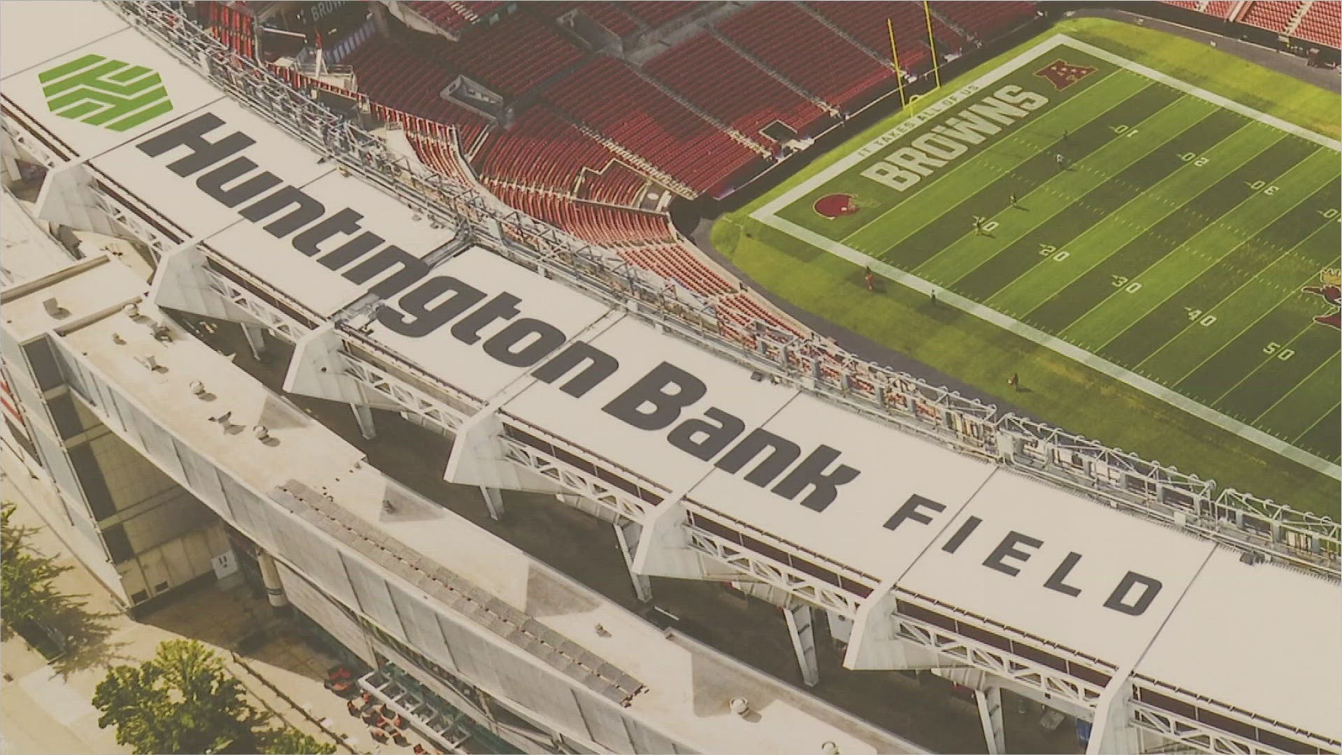 The stadium's change comes as the Browns agreed to a 20-year partnership with Columbus-based Huntington Bank.