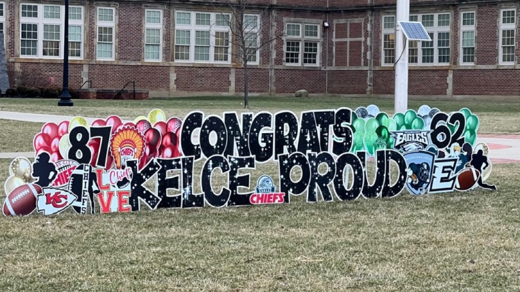 Cleveland Heights High School showing 'Kelce' pride ahead of Super Bowl 2023