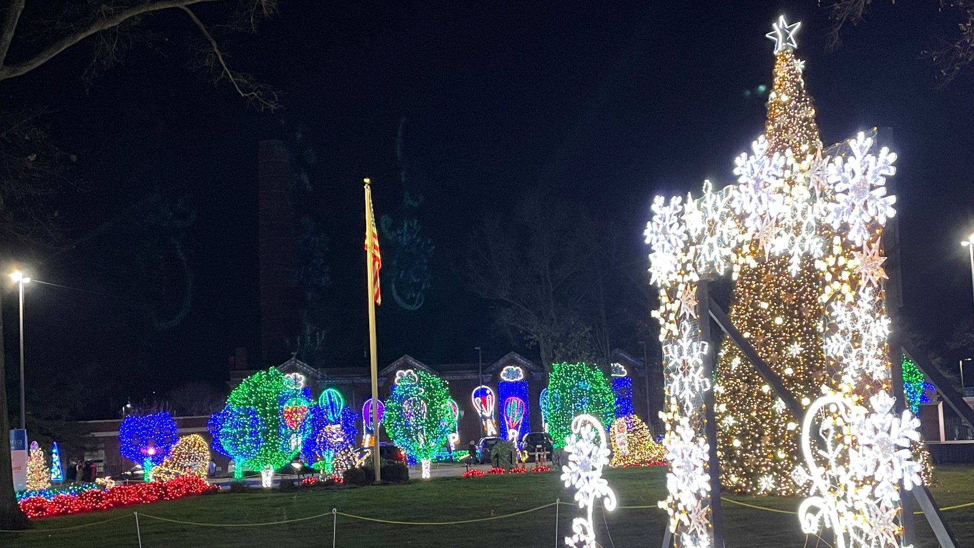 Nela Park holiday lighting ceremony takes place in East Cleveland