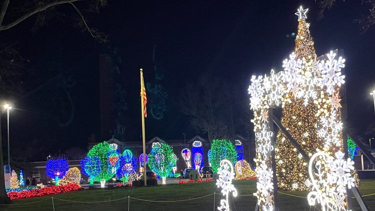 PHOTOS: Holiday lighting ceremony held at Nela Park in East Cleveland