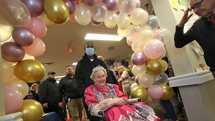 North Carolina woman dances at her 105th birthday party