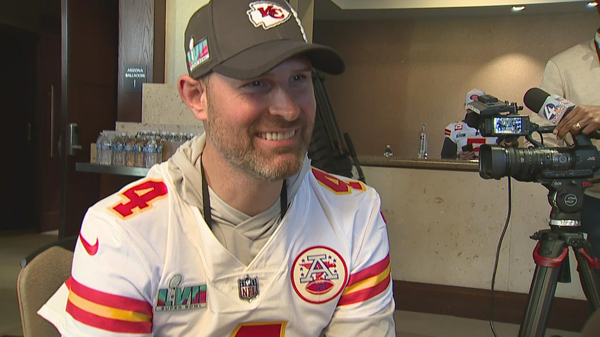 Chiefs' Chad Henne goes from backup QB to playoff stage