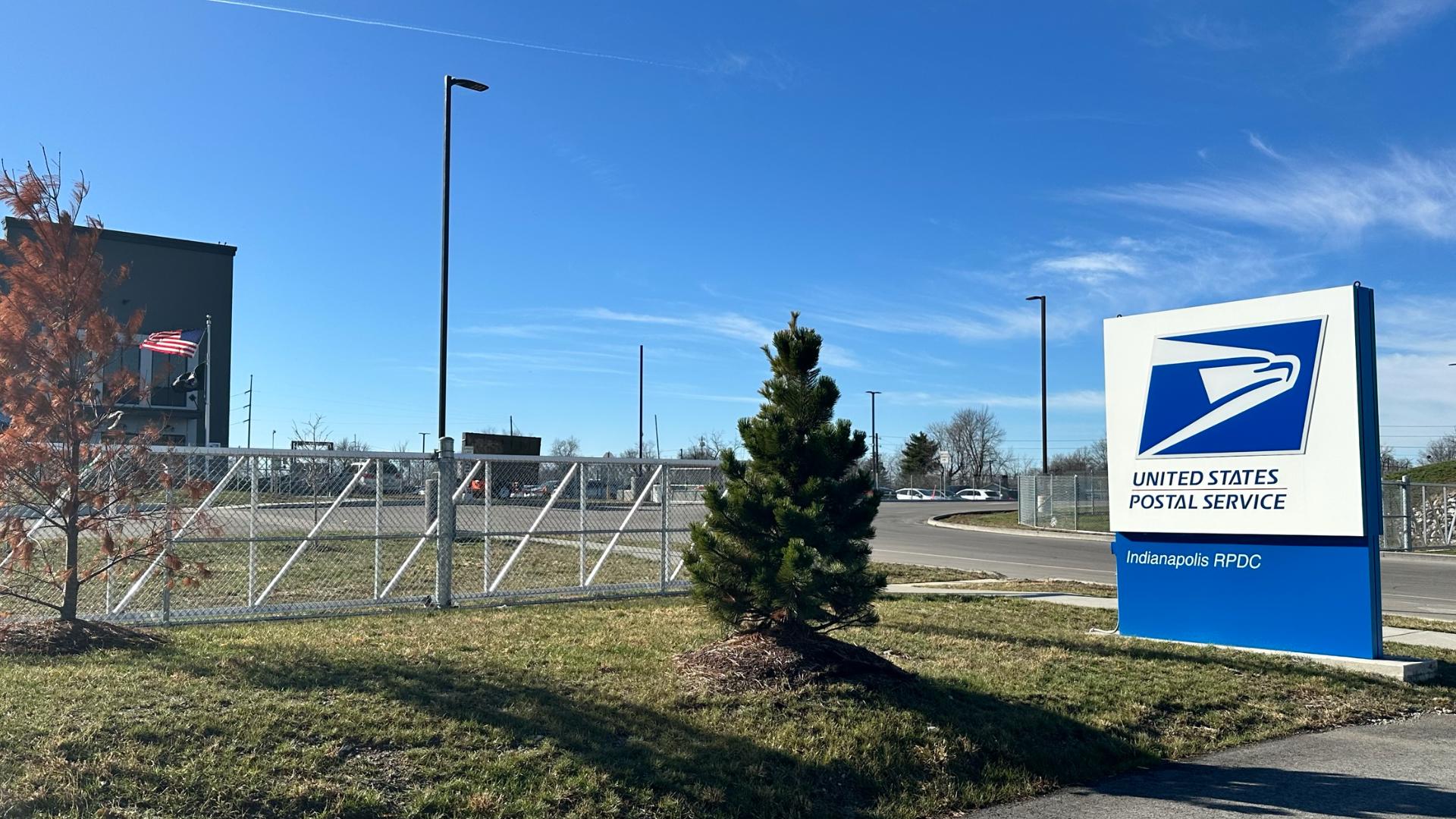 Rds Usps USPS shipping delays traced to Indy distribution hub | wkyc.com