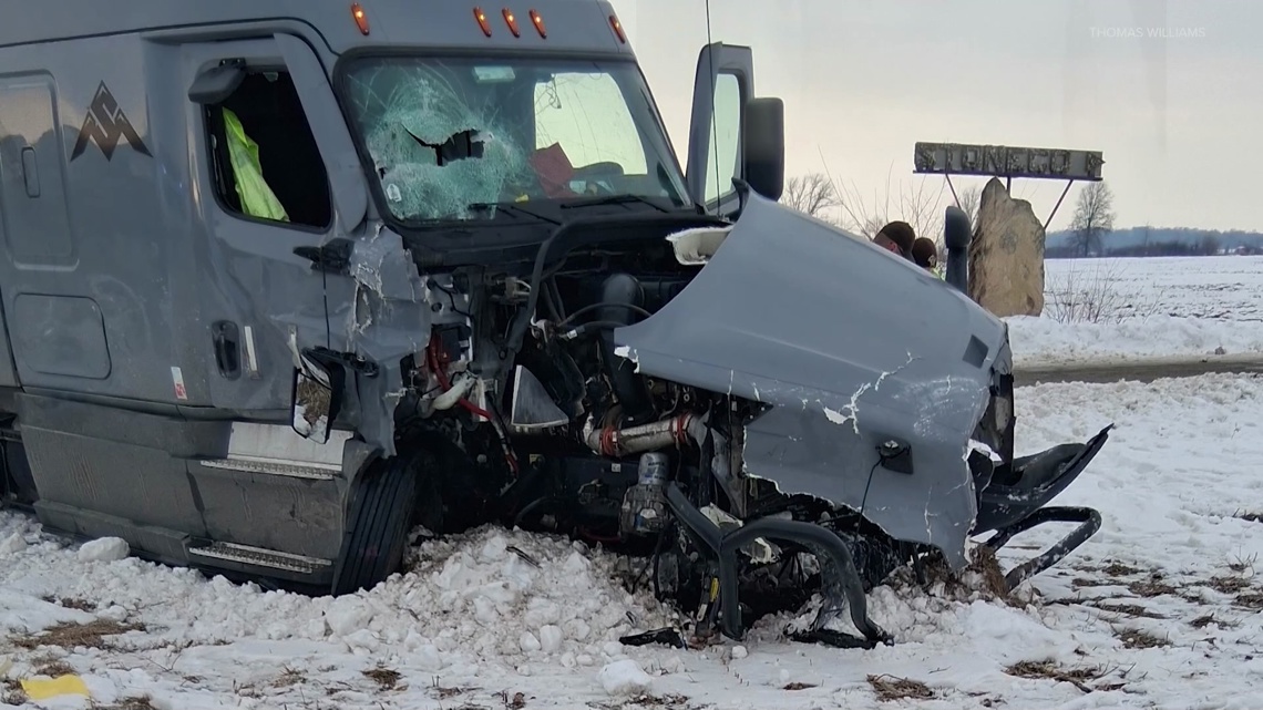 Nearly 2,000 immigrants lose commercial driver’s licenses in Indiana amid new state law and federal guidance